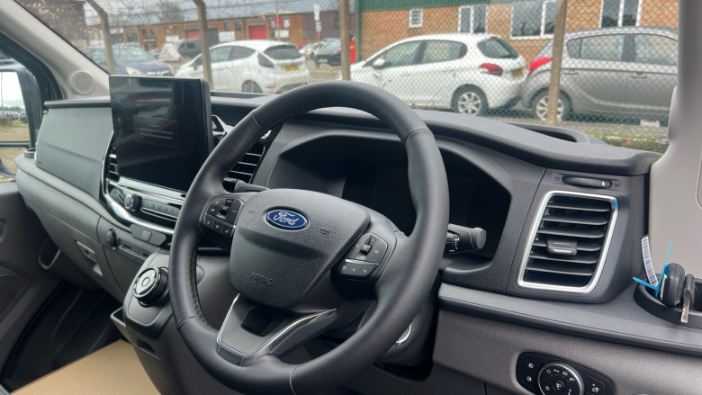 Ford Transit E-350 L3 Rwd 135kW 68kWh H2 Trend Van Auto